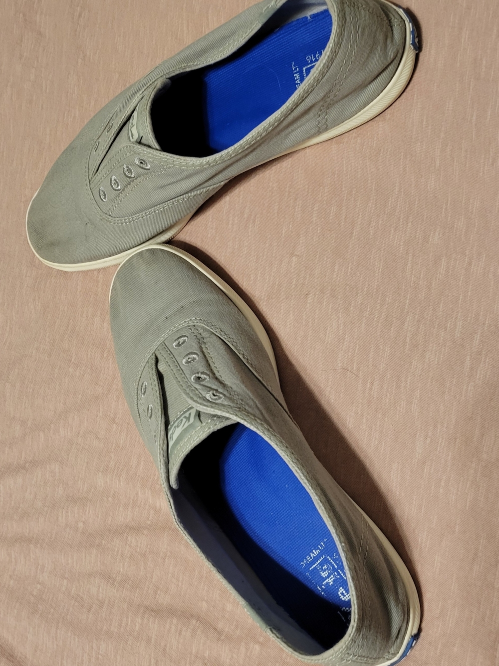Keds Women's Slip-On Chillax Sneakers in Gray Size 8